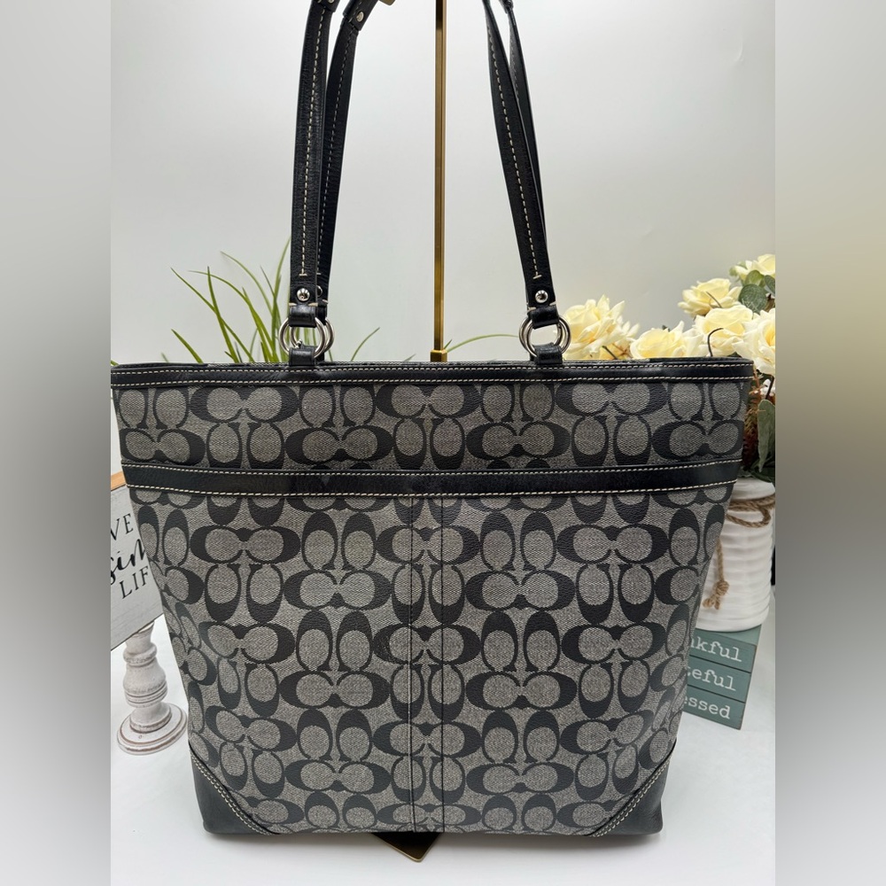 COACH Heritage Stripe Signature Tote & Matching Wallet Bundle - Black/Grey - Picture 3 of 15